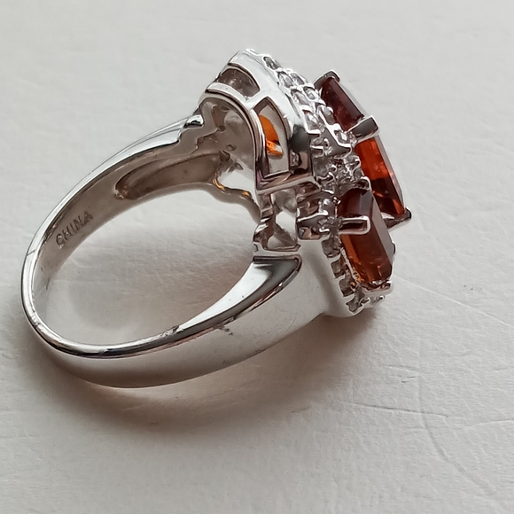 Sterling Silver Cocktail ring, red gemstone sz 7.25 - Picture 6 of 10